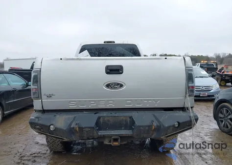 2011 Ford F-250 Xlt z USA, uszkodzony, nr VIN 1FT7W2BT3BEC06421